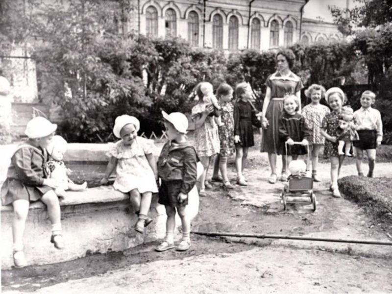 Мирные фотографии. Мирная жизнь до войны 1941. Довоенное детство. Дети перед войной. Довоенный детский сад.