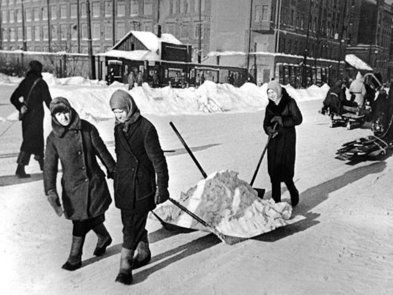 Работа в блокадном ленинграде фото