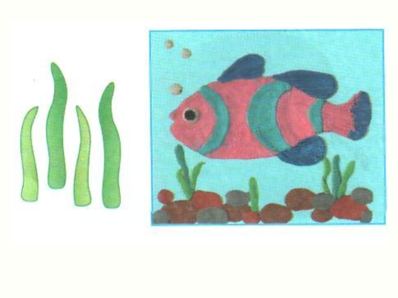 Рыбки первая младшая группа. Пластилиновая живопись рыбка. Пластилиновая живопись 1 класс. Технология 1 класс Пластилиновая живопись. Технология 1 класс рыба пластилин.