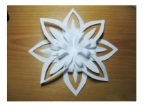 Презентация к уроку технологии Снежинка