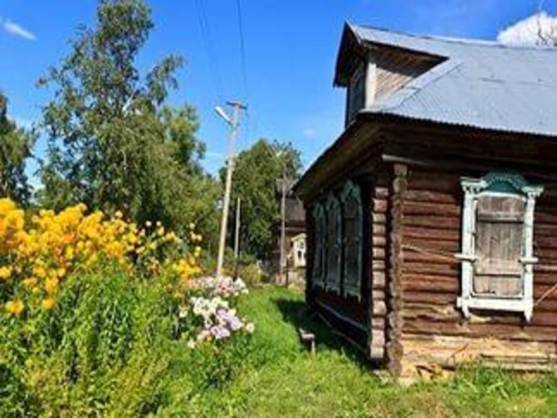 Презентация к песне группы Любэ А зори здесь тихие...