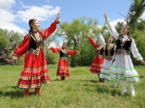 Презентация к интегрированному мероприятию Праздник Карга Туй