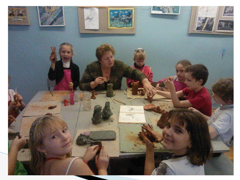 Презентация по ДПИ на тему: Тематическая композиция Рояль в кустах Использование местной локальной культуры: - творчество анималиста В. Ватагина, - бардовские песни семьи Никитиных.