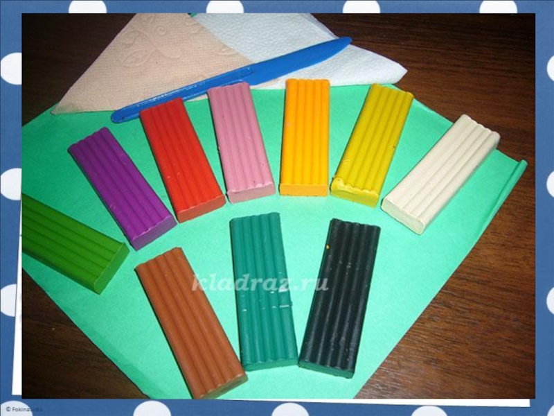 Пластилин картон 4 класс. Разноцветный пластилин. Пластилин и цветной картон. Пластилин, картон, ножницы. Пластилин цветная бумага ножницы.