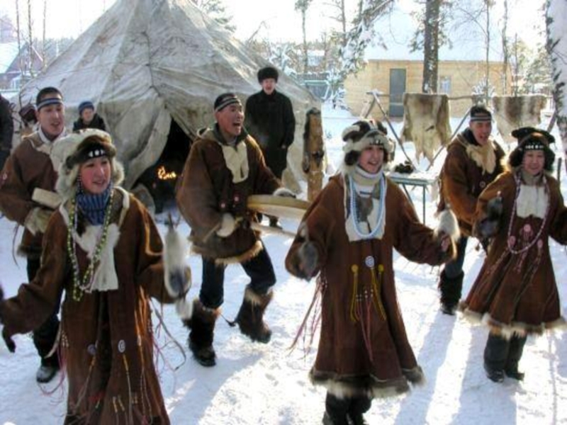 Russians are different. Чукотский новый год. Масленица народов севера. Новый год у чукчей. Танцы жителей севера.